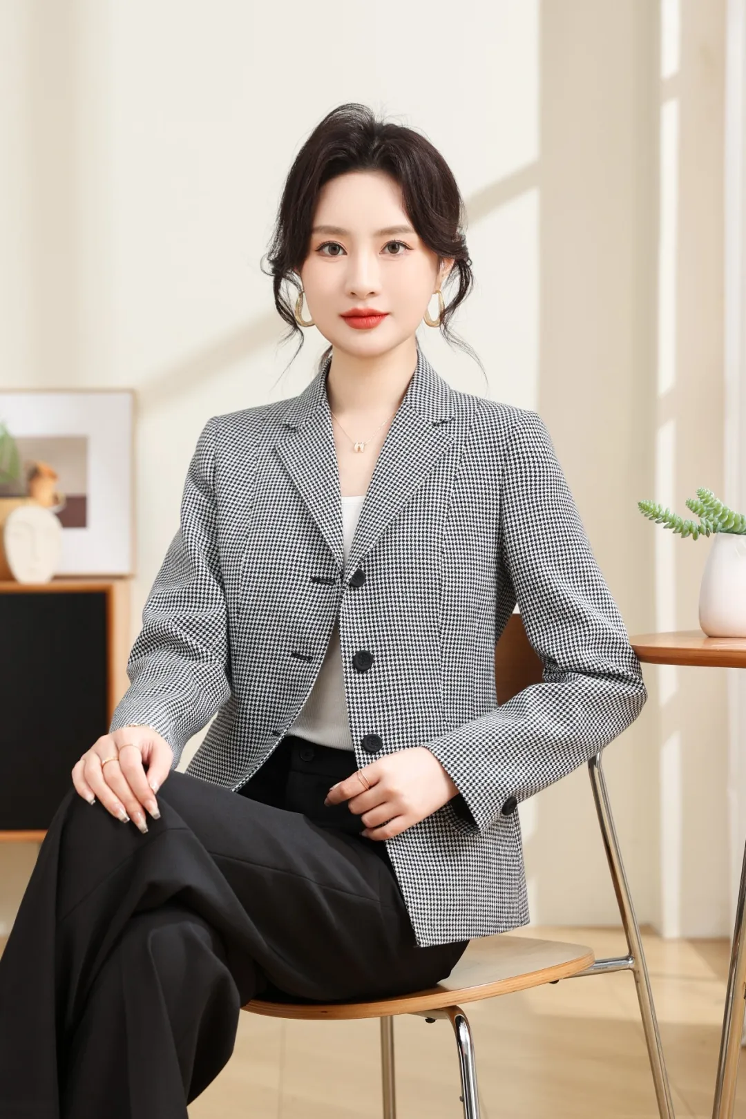 顶级商务时尚女神套西